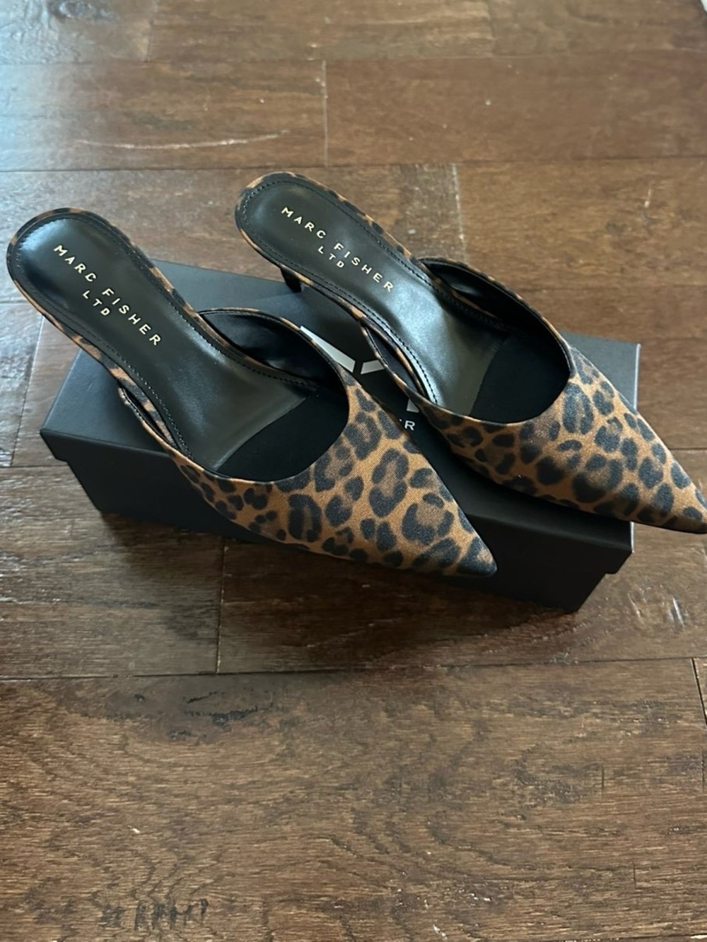 Marc Fisher LTD Rosa Cheetah Print Mule Size 8  Brand New - Picture 2 of 10